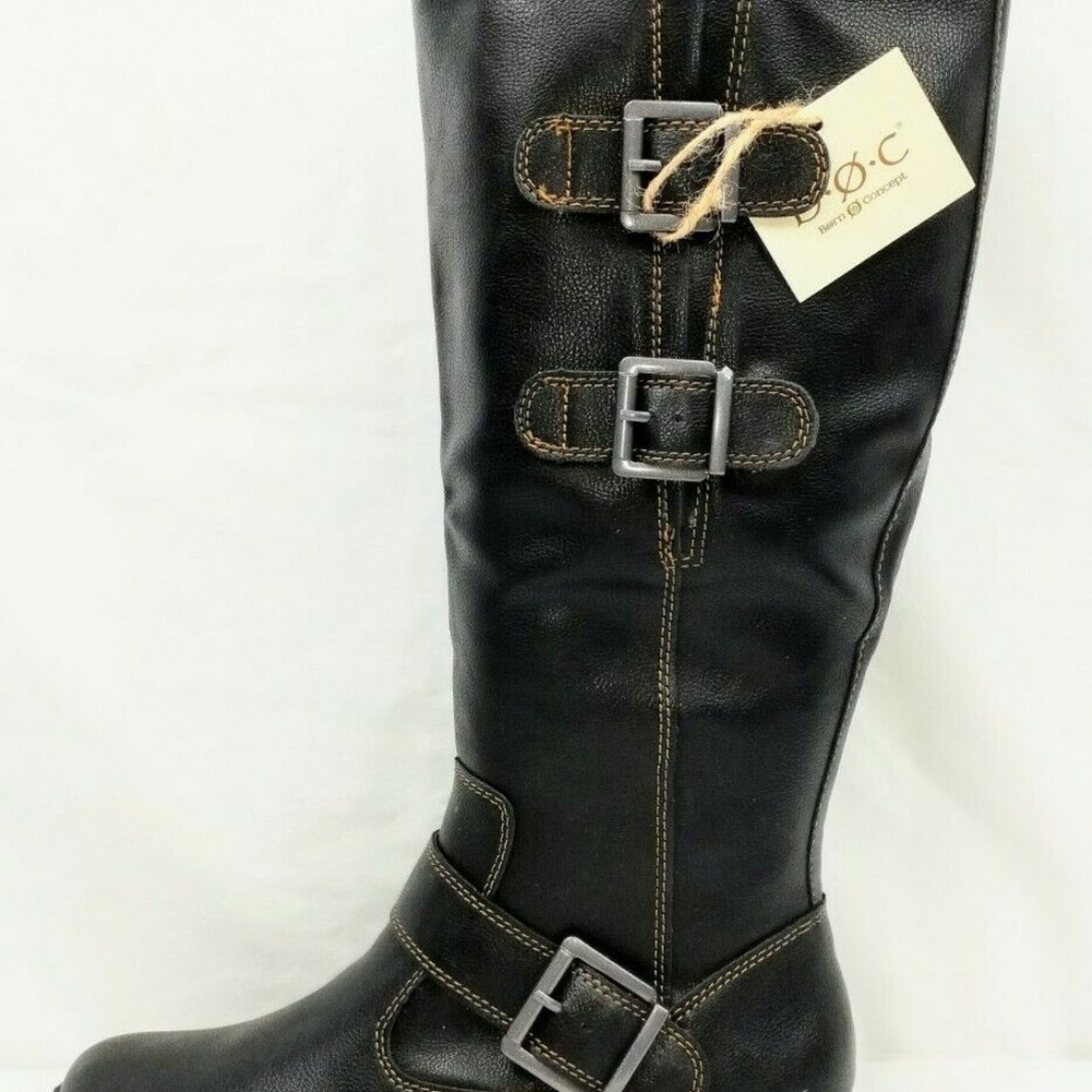 Born/ B.O.C. Size 8.5M Virginia Black Riding Boot